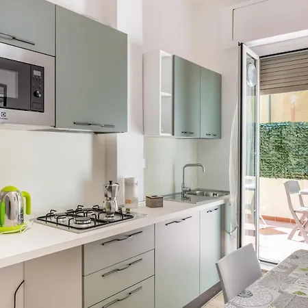 New Apt! 1Km From Central Station 'La Spezia' Exterior photo