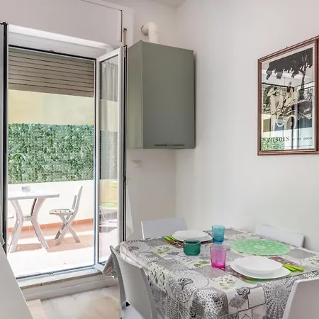 New Apt! 1Km From Central Station 'La Spezia' Exterior photo